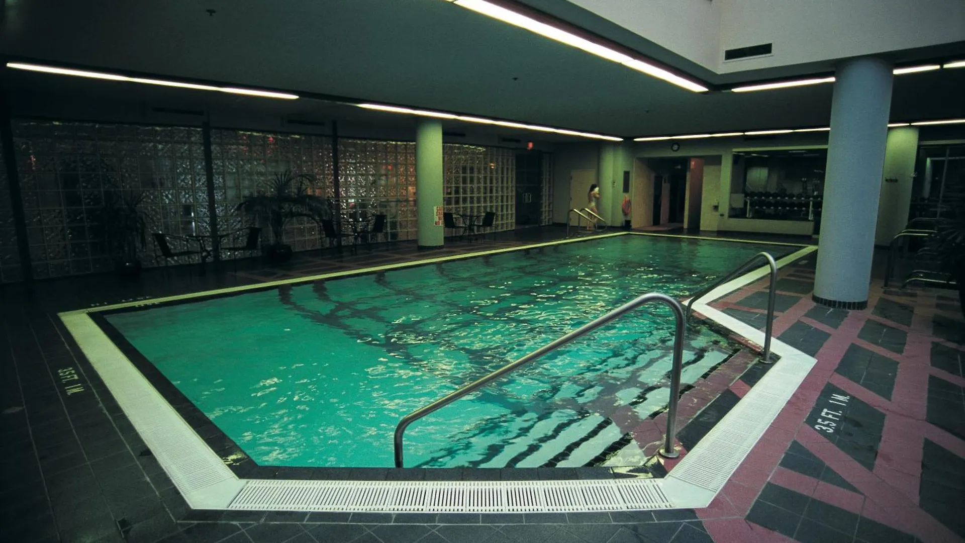 Resort Worldmark Vancouver Hotel